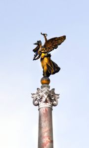 Descer do pedestal