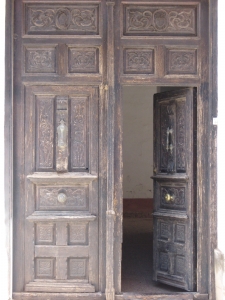 Dar com a porta na cara